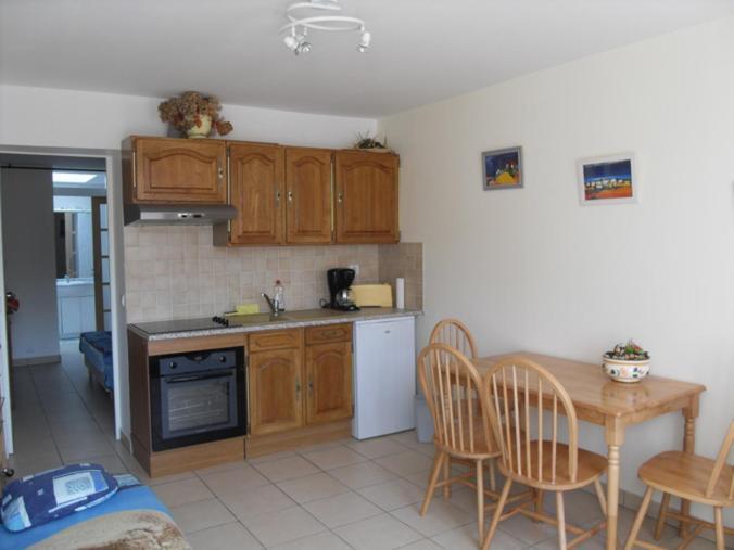 Gites De Mer Port-en-Bessin-Huppain Quarto foto