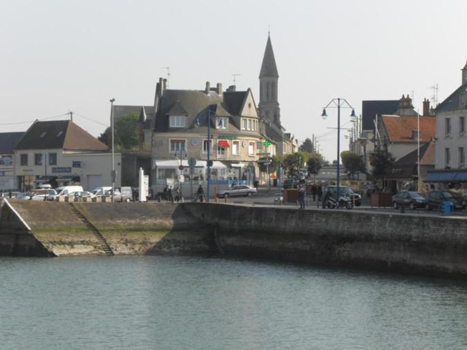 Gites De Mer Port-en-Bessin-Huppain Quarto foto