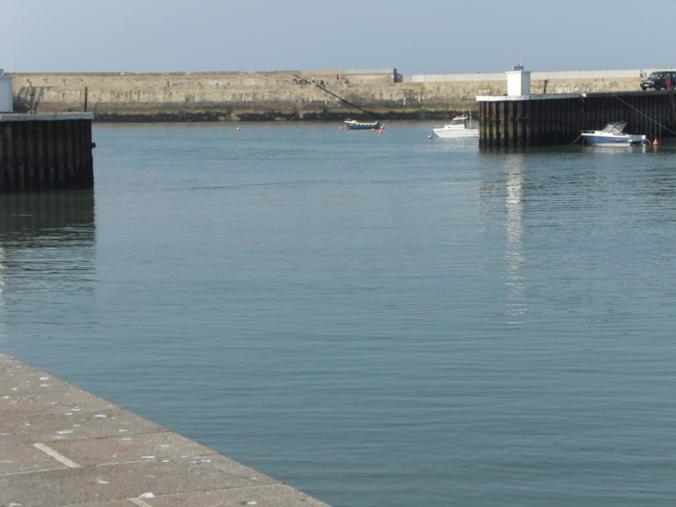 Gites De Mer Port-en-Bessin-Huppain Quarto foto